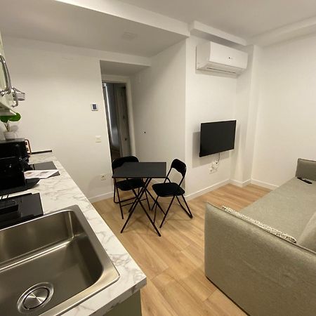 Apartamentos Penalara Segovia Exterior photo